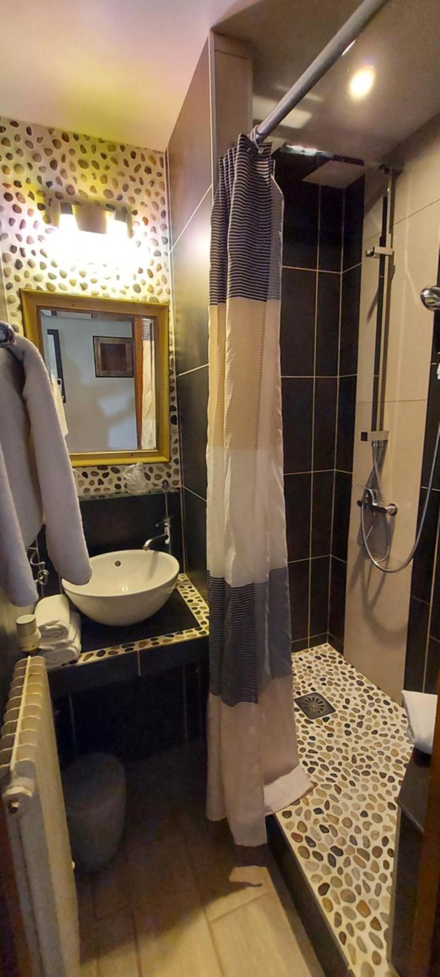 La Capitelle Hotell Mirmande Rum bild